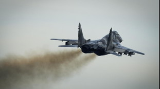 Rischi colossali per l'Occidente. La minaccia di Mosca per l'invio di F-16