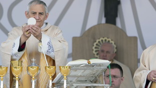 Allentare le tensioni e portare alla pace: il Papa cala il jolly sull'Ucraina