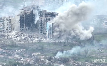 Battaglia e devastazione: ecco com'è ridotta Bakhmut