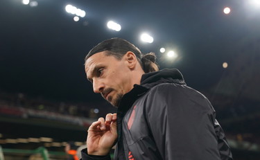Ibra lascia il Milan, a San Siro l'addio ai tifosi rossoneri