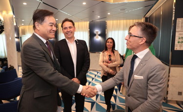 La mostra del cinema cinese viaggia in crociera