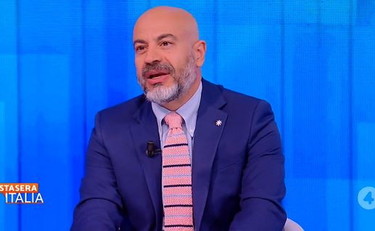 Arriva l'escalation. L'allarme di Paragone per la guerra in Ucraina