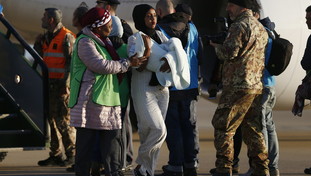 Sì alla solidarietà, no ai ricollocamenti: come cambia il sistema Ue sui migranti