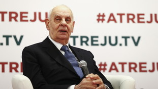 L'investitura di Pera: chi raccoglierà l'eredità politica di Berlusconi