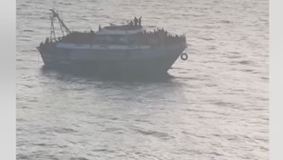 Naufragio dei migranti in Grecia, cos'è successo davvero: spunta il video | GUARDA