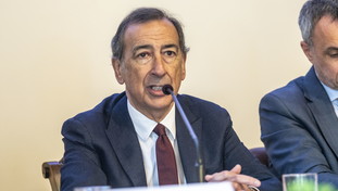 “Manca chiarezza”. Schlein attaccata da tutti: il grave errore della segretaria