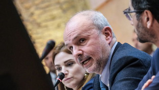 Schillaci spegne le polemiche: la stoccata a Landini sulla sanità