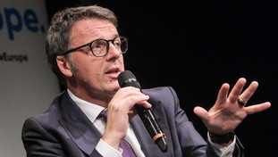Paga chi difende Putin in tv?, Renzi a valanga sulla Rai: con chi ce l'ha