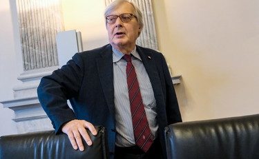 Ero un attore non un sottosegretario. Caso MAXXI, come si difende Sgarbi