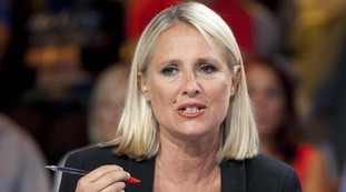 Sciarelli ritrova sulla spiaggia il ragazzo scomparso. Da quale dettaglio l'ha riconosciuto