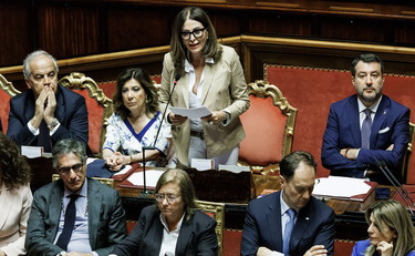 Non ho ricevuto alcun avviso di garanzia. Caso Visibilia, la difesa di Santanchè