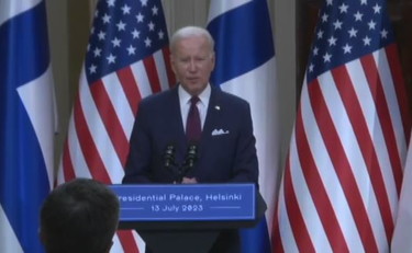 Biden da Helsinki: escludo che la Russia usi armi nucleari in Ucraina