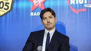 “Influencer e…”. La messa al bando di Pier Silvio Berlusconi: basta trash