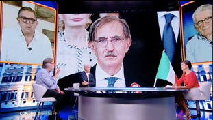 Sansonetti gela Gentili: Ma cosa gliene frega a La Russa?. Il caso della sim