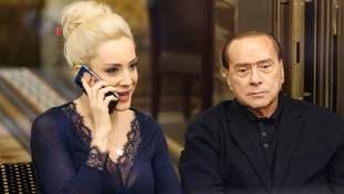 “Percorso senza fine”. Il rischio sull'eredità di Berlusconi