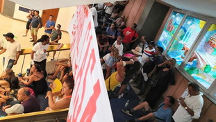 I  movimenti occupano la Regione. Rocca: nessun dialogo con i violenti