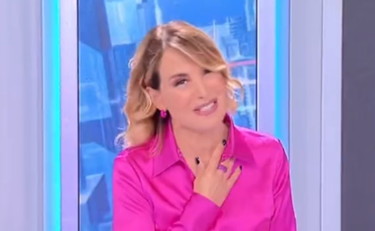 Barbara d'Urso al veleno: così incenerisce Merlino