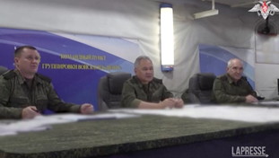 Shoigu spiazza tutti con il viaggio a sorpresa: Ucraina senza parole | GUARDA