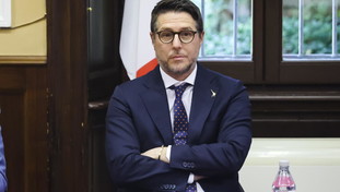 Fermare le partenze per risolvere il problema migranti: la ricetta di Molteni