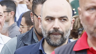 Saviano ci prova con Mediaset, il piano per tornare ad Amici. E Pier Silvio...