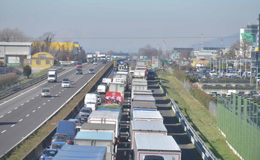 Code infinite e giornata da bollino nero: ultimi aggiornamenti