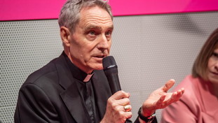 “Sono in cerca...”. Padre Georg fa la guerra a Papa Francesco dalla Germania