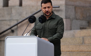 Serve soluzione politica. Crimea, Zelensky apre al dialogo con Putin