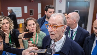 In galera per il loro bene. Feltri spiazza tutti sulle violenze giovanili