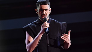 Mahmood ha fatto il botto: i guadagni da capogiro del cantante