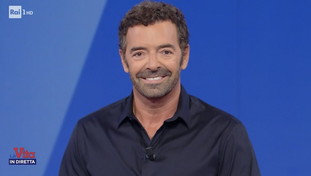 Primi guai per Merlino: Matano torna in diretta e la stacca subito