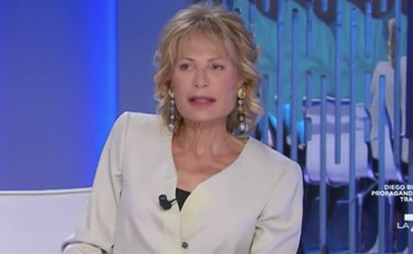 Il suo prossimo passo... Gruber mette Meloni nel mirino: l'attacco a freddo