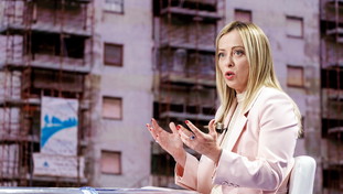 Meloni: ecco la realtà del gratuitamente. Giù la maschera per Conte