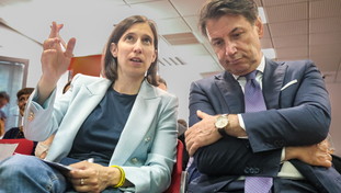 L'asse M5S-Pd va in frantumi. Accuse, veleni e ripicche: sinistra senza pace