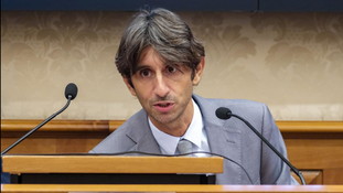 Lezione di rispetto di FdI: Donzelli annuncia il rinvio delle iniziative politiche