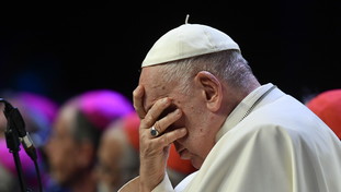 Papa Francesco striglia l'Europa. “Basta indifferenza verso la vita”, bordata mai vista