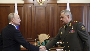 Un mese. Putin avvisa Shoigu, fine dei giochi per il ministro? Il momento decisivo