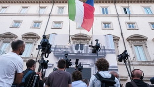 Migranti: Cdm approva la stretta sui falsi minori. Espulso chi mente