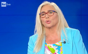 Colpaccio di Mara Venier: chi ruba a Fagnani. Gli ospiti