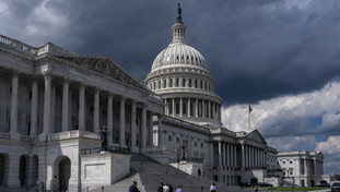 Niente aiuti all'Ucraina dagli Usa? L'accordo che taglia fuori Kiev