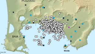 Campi Flegrei, la caldera fa paura: il boato poi la nuova scossa