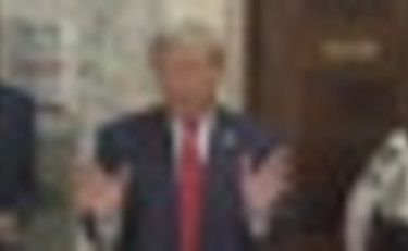 Terzo giorno in tribunale per Trump. Giudice impone silenzio stampa