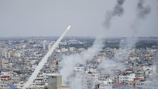 Israele sotto attacco: è guerra. Pioggia di razzi di Hamas e la risposta su Gaza