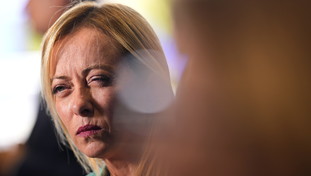 “Il governo si prenda la bandiera del salario minimo”. Il consiglio di Paragone