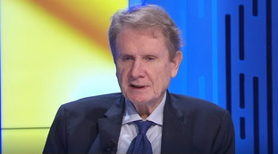 Dovrà cercarsi un altro lavoro. La profezia di Caracciolo è definitiva