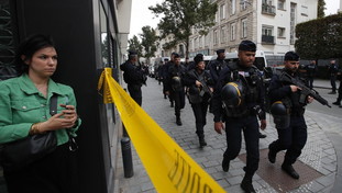 Macron: Sventato un altro attentato, allarme rosso in Francia. Che succede