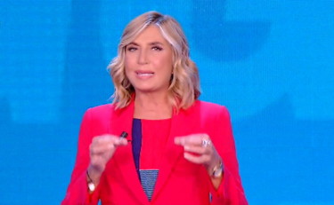 Maga degli ascolti ed estrema padronanza: Merlino promossa da Feltri