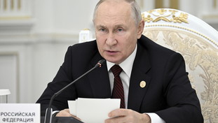 Putin è convinto di vincere la guerra: Nato in ansia, la soffiata che fa paura