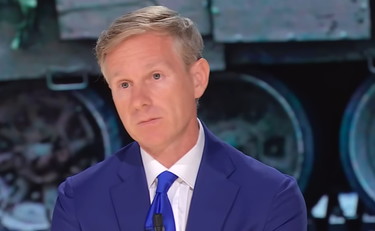 Prof. nelle università iraniane?: il tweet su Israele e Hitler fa infuriare Parenzo