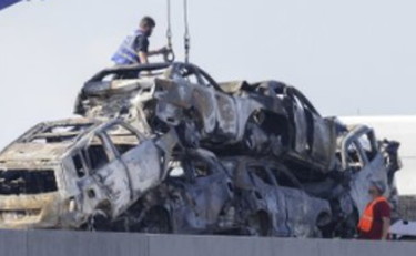 Spaventoso tamponamento a catena: 158 veicoli coinvolti