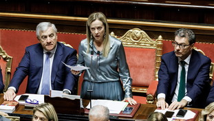 Il governo zittisce la sinistra. “Maggioranza compatta”, Meloni gela l'opposizione
